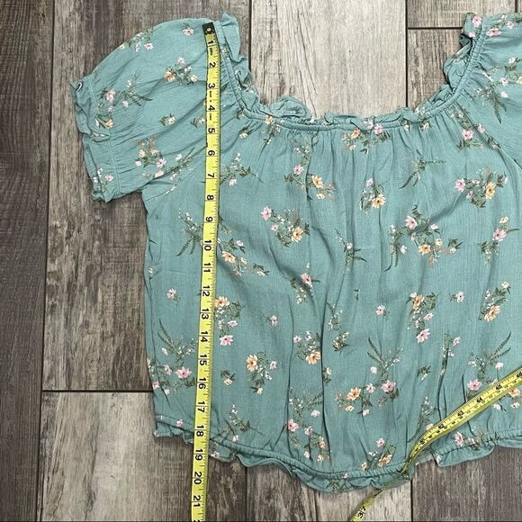 NWT Pink Rose Turquoise Floral On or Off Shoulder Croptop Blouse Size Large - Picture 12 of 12